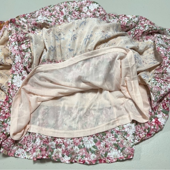 🆕 Love Kuza Los Angeles Blush Floral Tiered Bell-Sleeve Dress - Picture 8 of 12